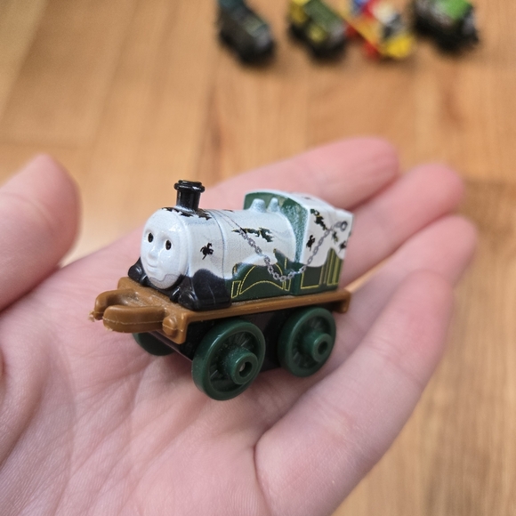 Mini Thomas The Train Assorted Lot - Picture 2 of 5